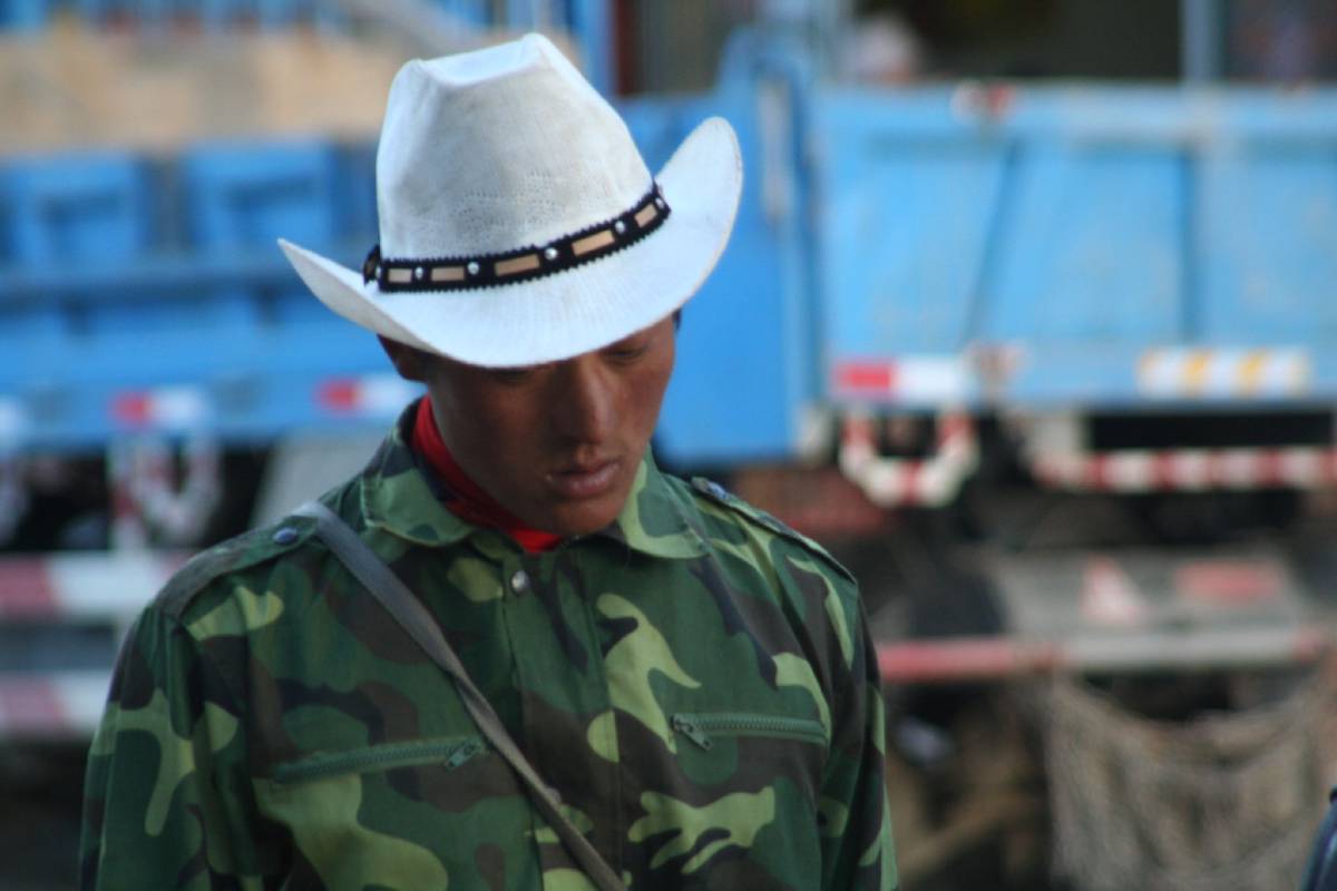 litang cowboy litang cowboy