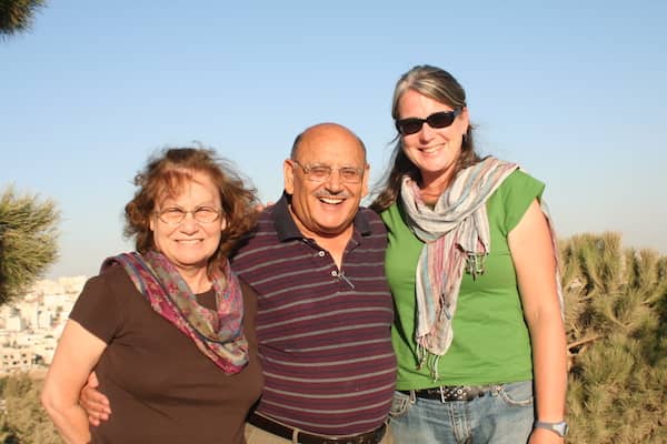 Lee Anne & The Asads