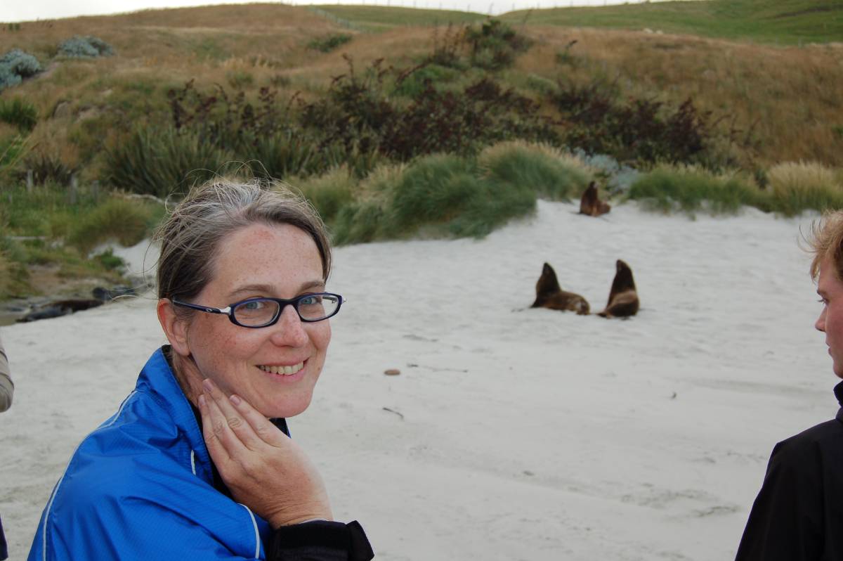 leeanne and the sea-lions leeanne and the sea-lions