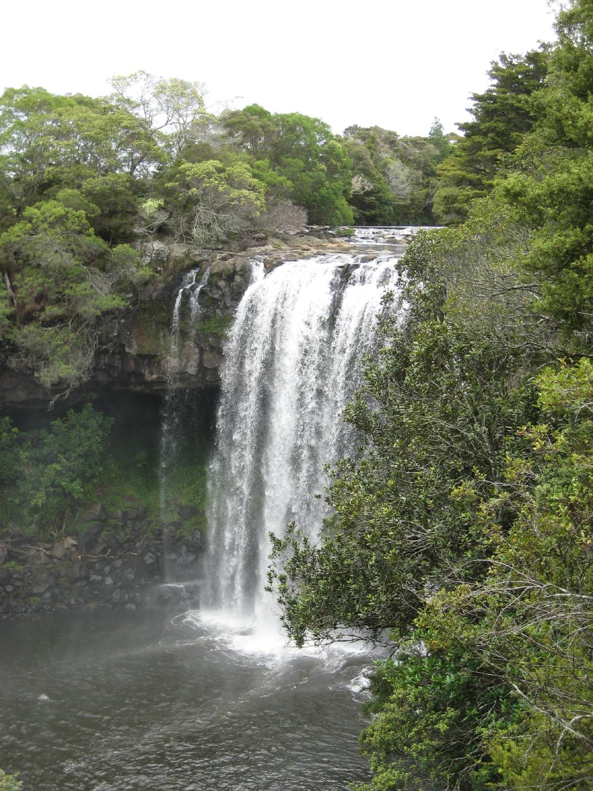 rainbow falls rainbow falls
