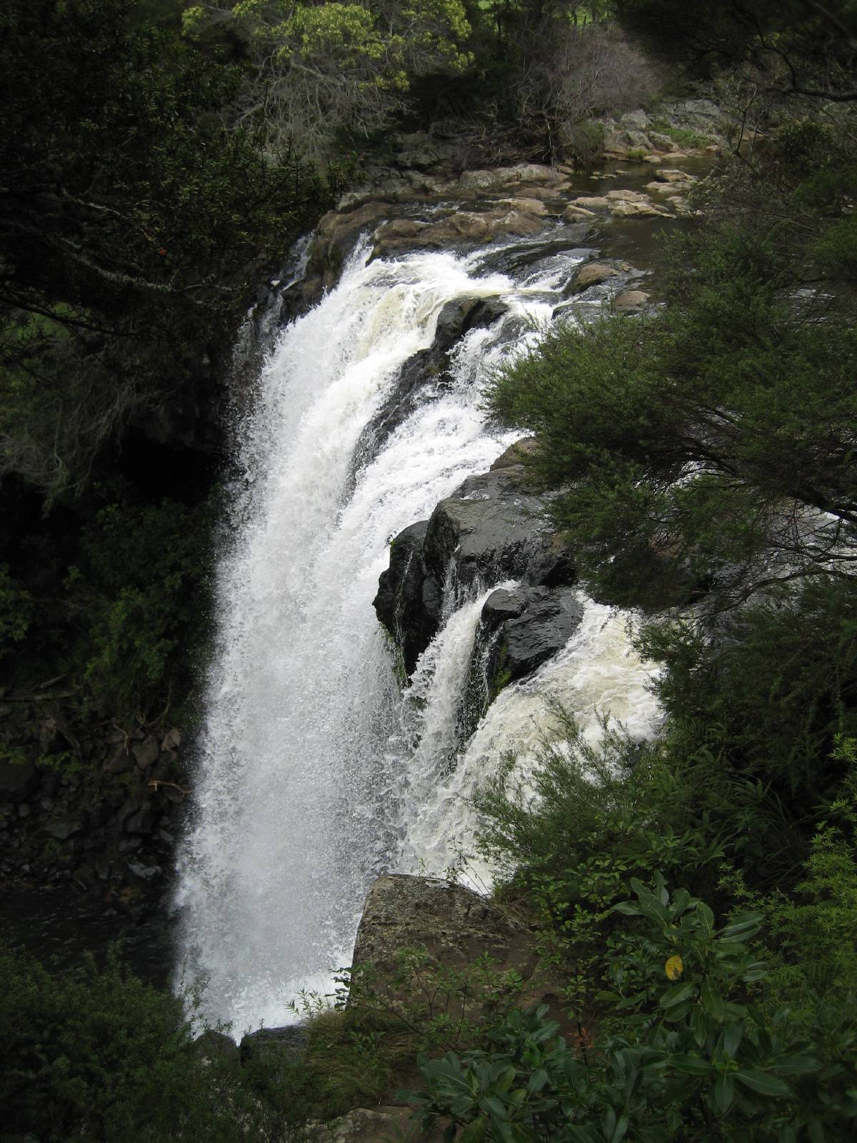 rainbow falls rainbow falls