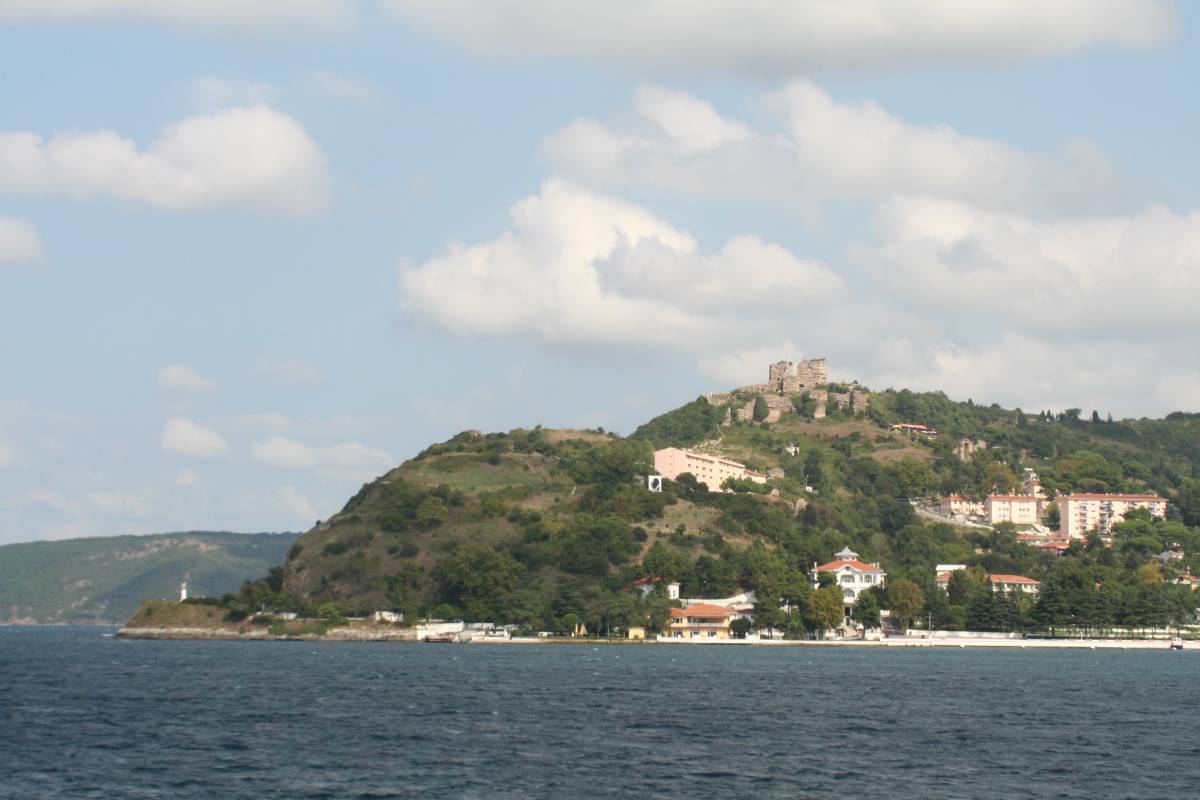 yoros castle yoros castle